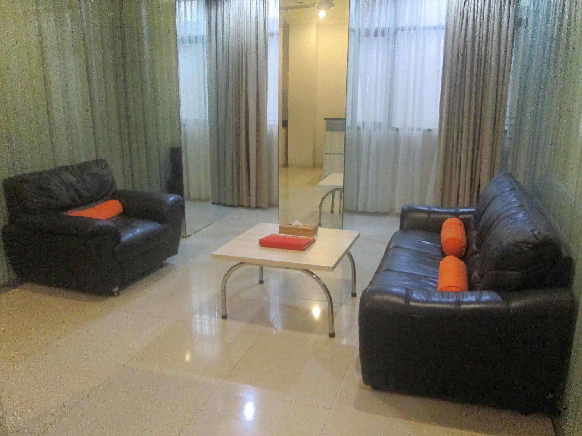 Ap Suite Apartment Кута Экстерьер фото